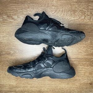 Nike Air Huarache E.D.G.E. LTHR Black Men’s 7.5/Women’s 9